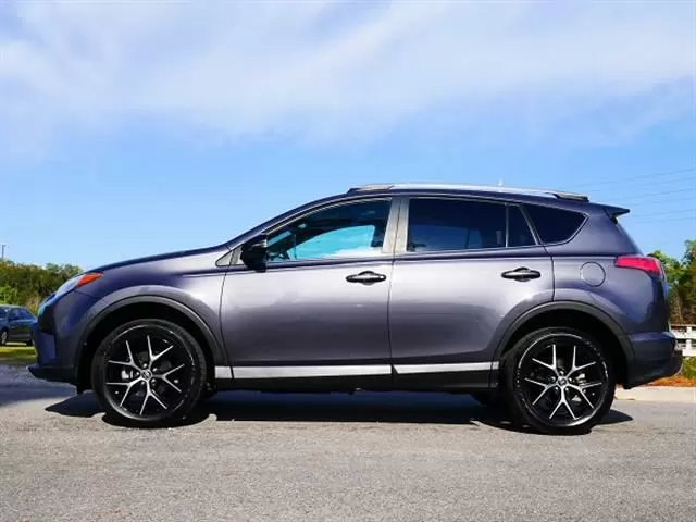 $12000 : 2016 TOYOTA RAV4 SE SUV image 1