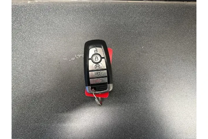 $30829 : Ford Explorer 2022 AWD XLT 4 image 8