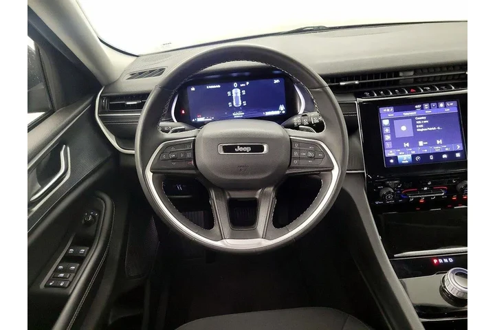 $26998 : Jeep Grand Cherokee 2023 4x4 image 10