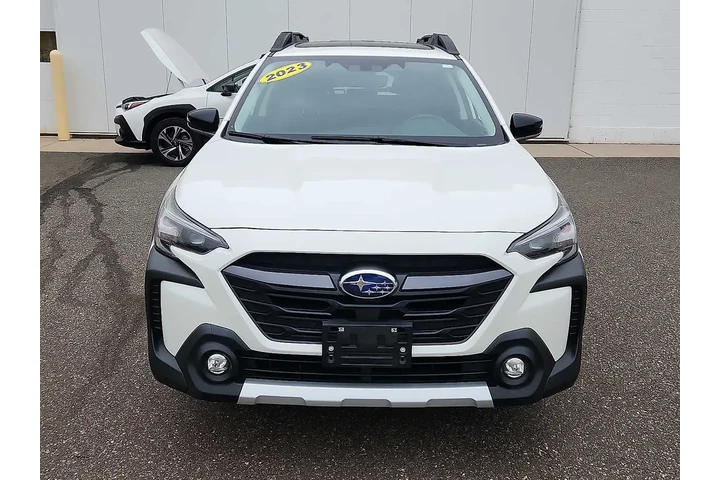 $26970 : Subaru Outback 2023 AWD Limi image 2