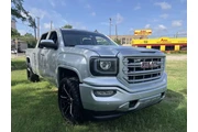$25495 : 2017 GMC Sierra 1500 thumbnail