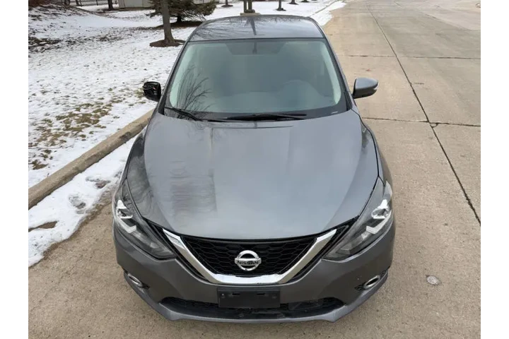 $8995 : 2019 Sentra SR image 9