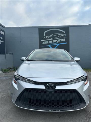 $12850 : 2020 Corolla LE image 8