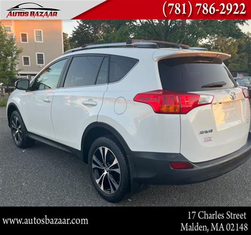 $13900 : Used 2015 RAV4 AWD 4dr Limite image 3