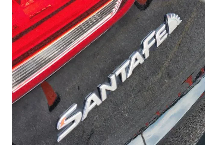 $11200 : Hyundai SANTA FE Sport 2017 image 4