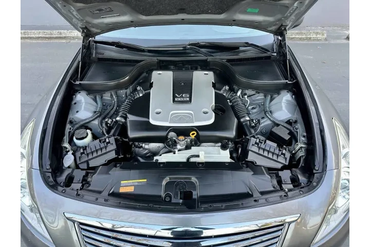 $9940 : 2012 G37 Sedan Journey image 9