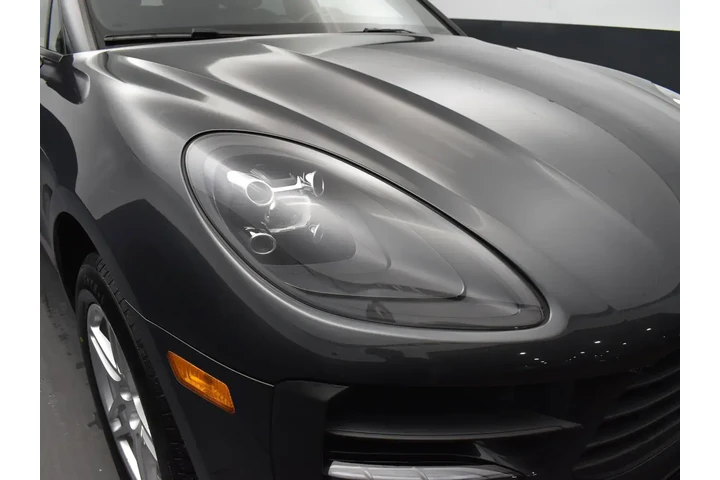 $33552 : Porsche Macan 2021 AWD 4dr S image 3