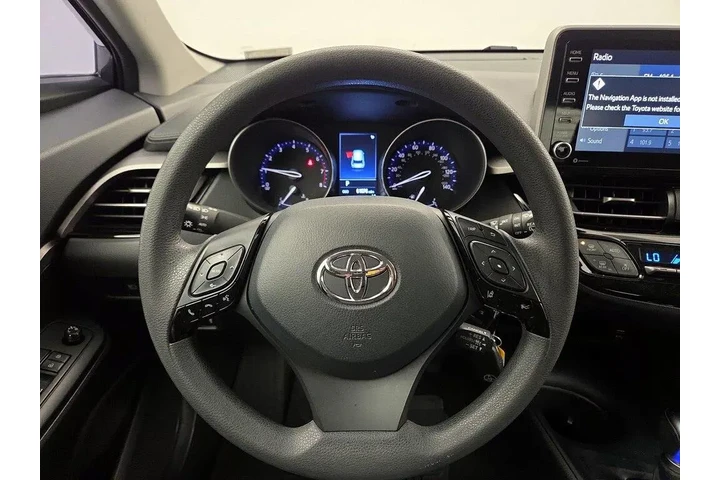 $19998 : Toyota C-HR 2021 LE 4dr Cros image 10