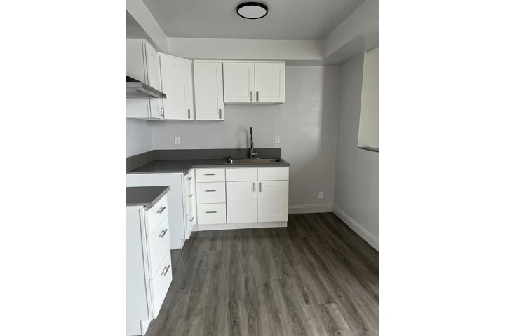 $1850 : Apartamento de 1 Recamara! image 5