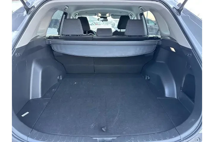 $31995 : Toyota RAV4 2025 AWD XLE 4dr image 8