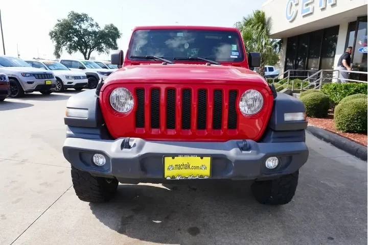 $29988 : Jeep Wrangler Unlimited 2021 image 3