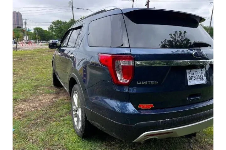 $16495 : 2017 Explorer Limited image 7