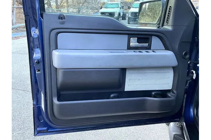 $12495 : Ford F-150 2012 4x4 XLT 4dr image 10