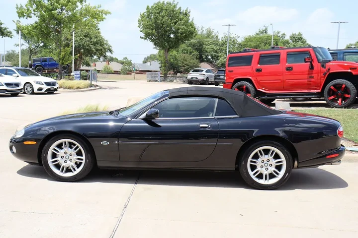$17799 : 2002 XK8 LOW LOW MILES image 7