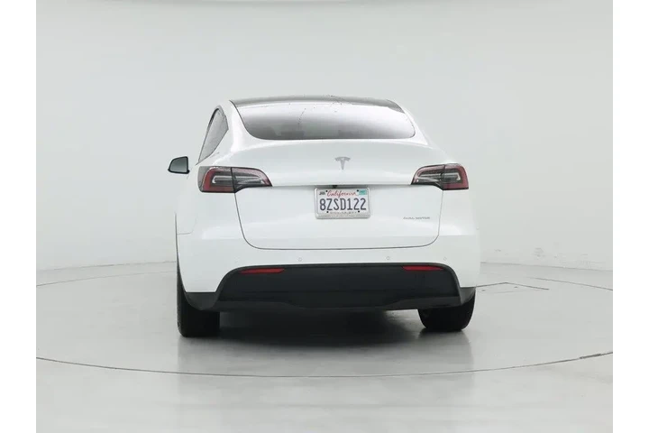 $29998 : Tesla Model Y 2022 AWD Long image 6