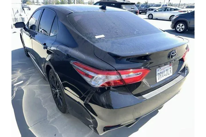 $21900 : Toyota Camry 2019 SE 4dr Sed image 2
