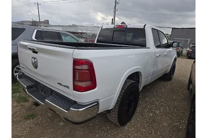 $24724 : Ram 1500 2020 4x4 Laramie 4d image 3