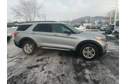 $32000 : Ford Explorer 2023 AWD XLT 4 thumbnail