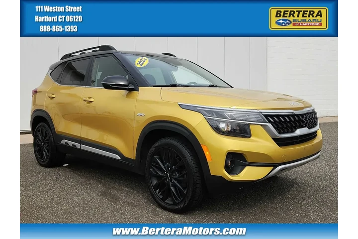 $18342 : Kia Seltos 2022 AWD Nightfal image 1