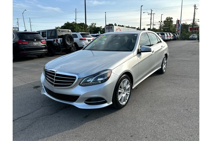 $11980 : 2014 Mercedes-Benz E-Class 4d image 6