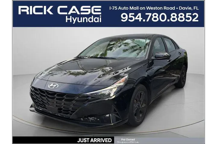 $18950 : Hyundai ELANTRA 2021 SEL 4dr image 1