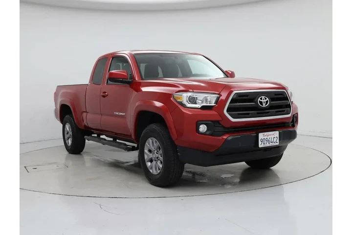 $29998 : Toyota Tacoma 2017 4x2 SR5 V image 1