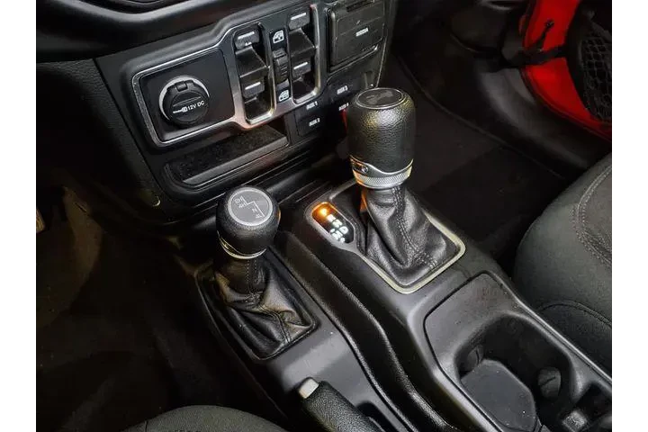 $24998 : Jeep Wrangler 2023 4x4 Sport image 9