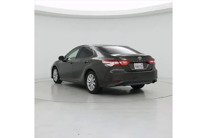 $18998 : Toyota Camry 2018 LE 4dr Sed image 2