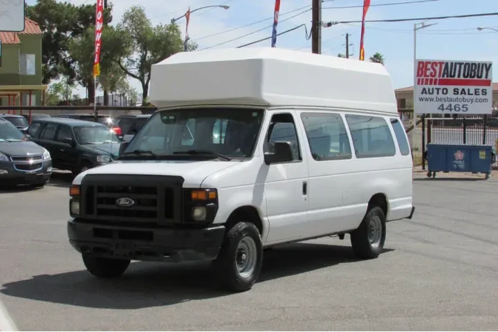 $13995 : 2011 E-Series E-350 SD image 3