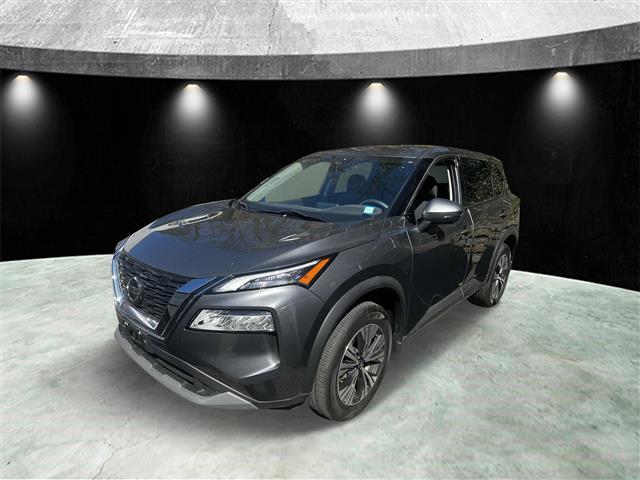$22450 : Pre-Owned 2021 Rogue AWD SV image 2