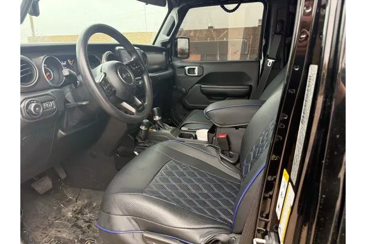 $24454 : Jeep Wrangler Unlimited 2018 image 10