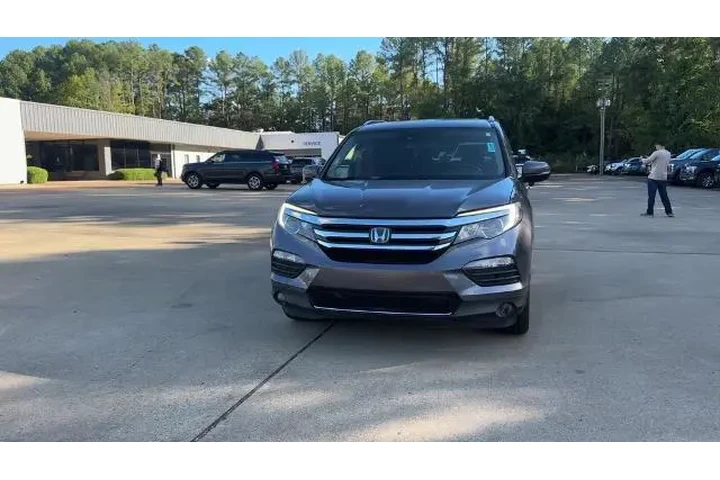 $13285 : Honda Pilot 2016 Touring 4dr image 9