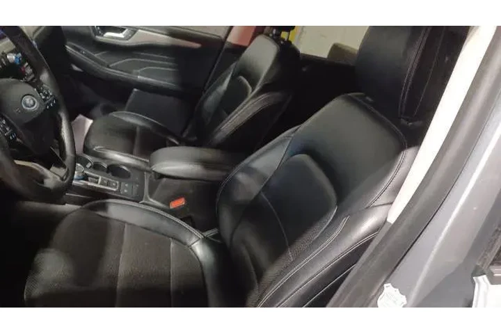 $19035 : Ford Escape 2022 AWD SEL 4dr image 6