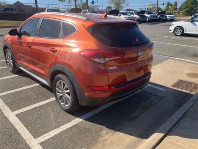 2017 Tucson image 6