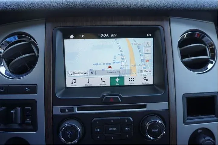 $26888 : Ford Expedition 2017 4x2 XLT image 10