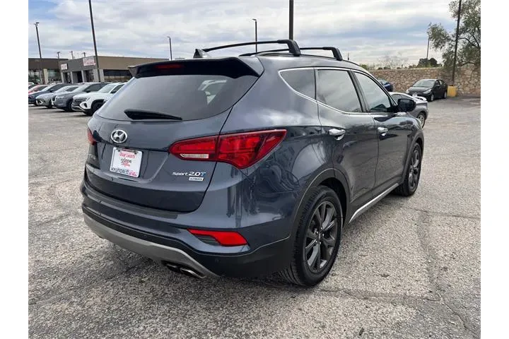 $13385 : Hyundai SANTA FE Sport 2017 image 8