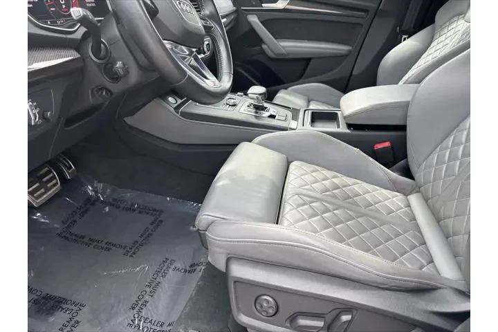 $28570 : Audi SQ5 2020 AWD 3.0T quatt image 9