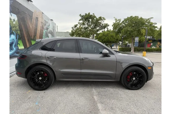 $23999 : 2016 Macan Turbo image 7