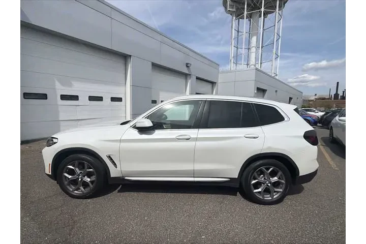 $35943 : BMW X3 2023 AWD xDrive30i 4d image 4