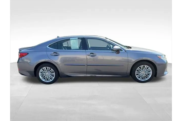 $18650 : Lexus ES 350 2014 4dr Sedan image 2