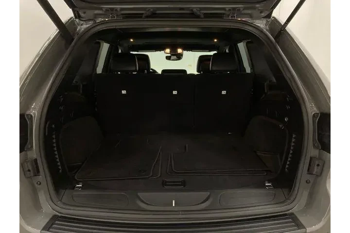 $20300 : Jeep Grand Cherokee 2020 4x4 image 4