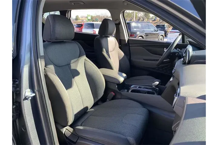 $15747 : Hyundai SANTA FE 2019 SEL 2. image 9