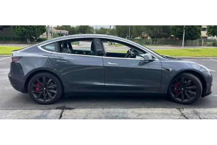 $19900 : Tesla Model 3 2018 Mid Range image 5