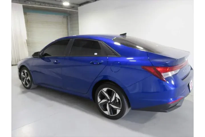 $19992 : Hyundai ELANTRA 2023 SEL 4dr image 5