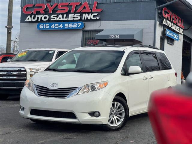 $22095 : 2017 Sienna XLE 8-Passenger image 3