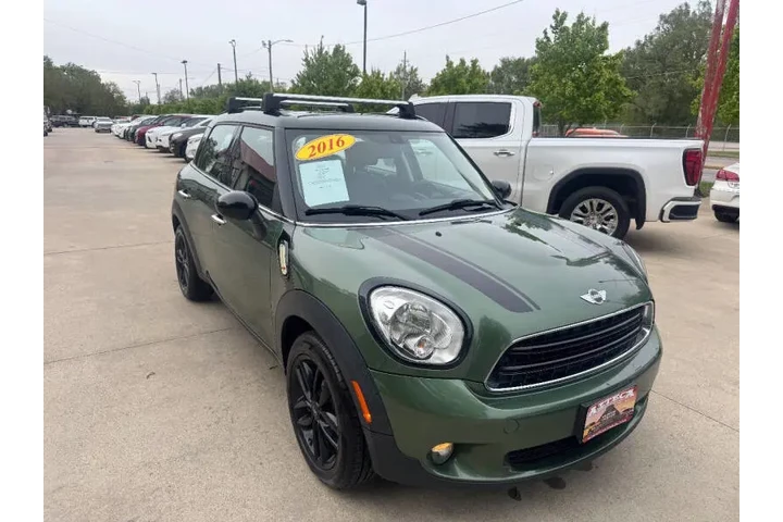 $7950 : 2016 MINI Countryman Cooper image 3