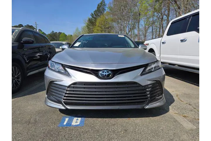 $25392 : Toyota Camry 2024 LE 4dr Sed image 2