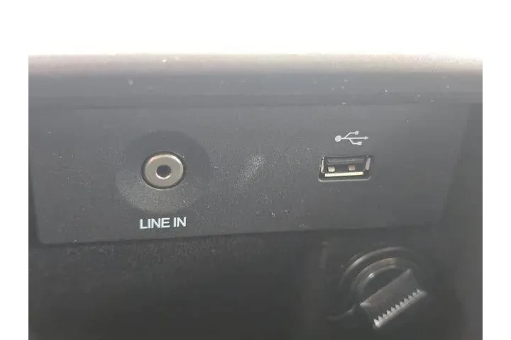 $15430 : Ford Taurus 2016 SEL 4dr Sed image 3