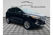 $9499 : 2017 Escape SE thumbnail