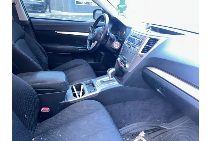 $7995 : Subaru Legacy 2011 AWD 2.5i image 6